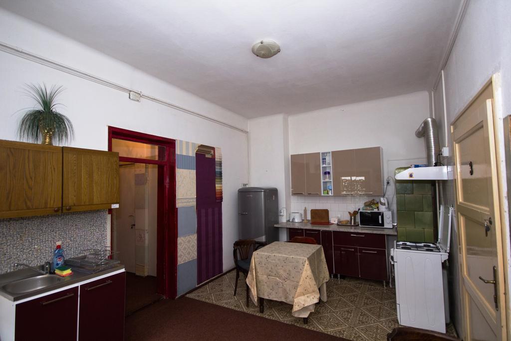 סיביו Hostel Pangeea מראה חיצוני תמונה