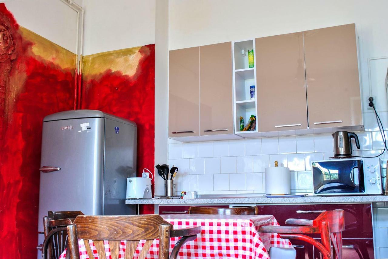 סיביו Hostel Pangeea מראה חיצוני תמונה